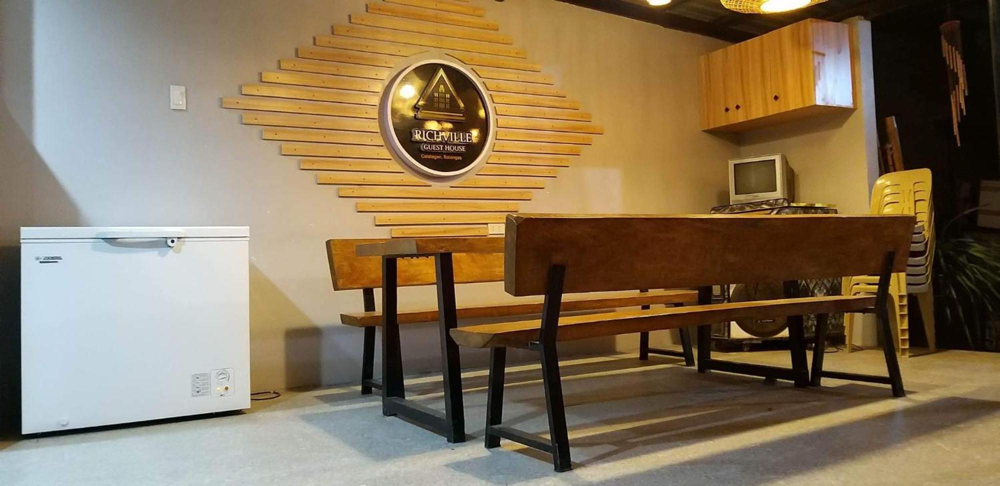 Richville Little Boracay Guest House Calatagan Экстерьер фото